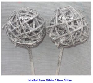 LATA BALL 6 CM. WHITE SILVER GLITTER